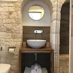 Trulli Le 2 Nicchie Σπίτι διακοπών *