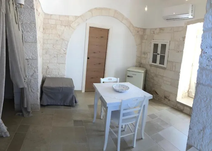 Trulli Le 2 Nicchie Locorotondo